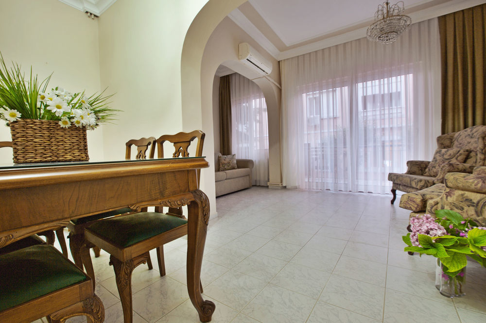 Bueyuekada Apart Hotel - Yeni Apart Adalar Extérieur photo