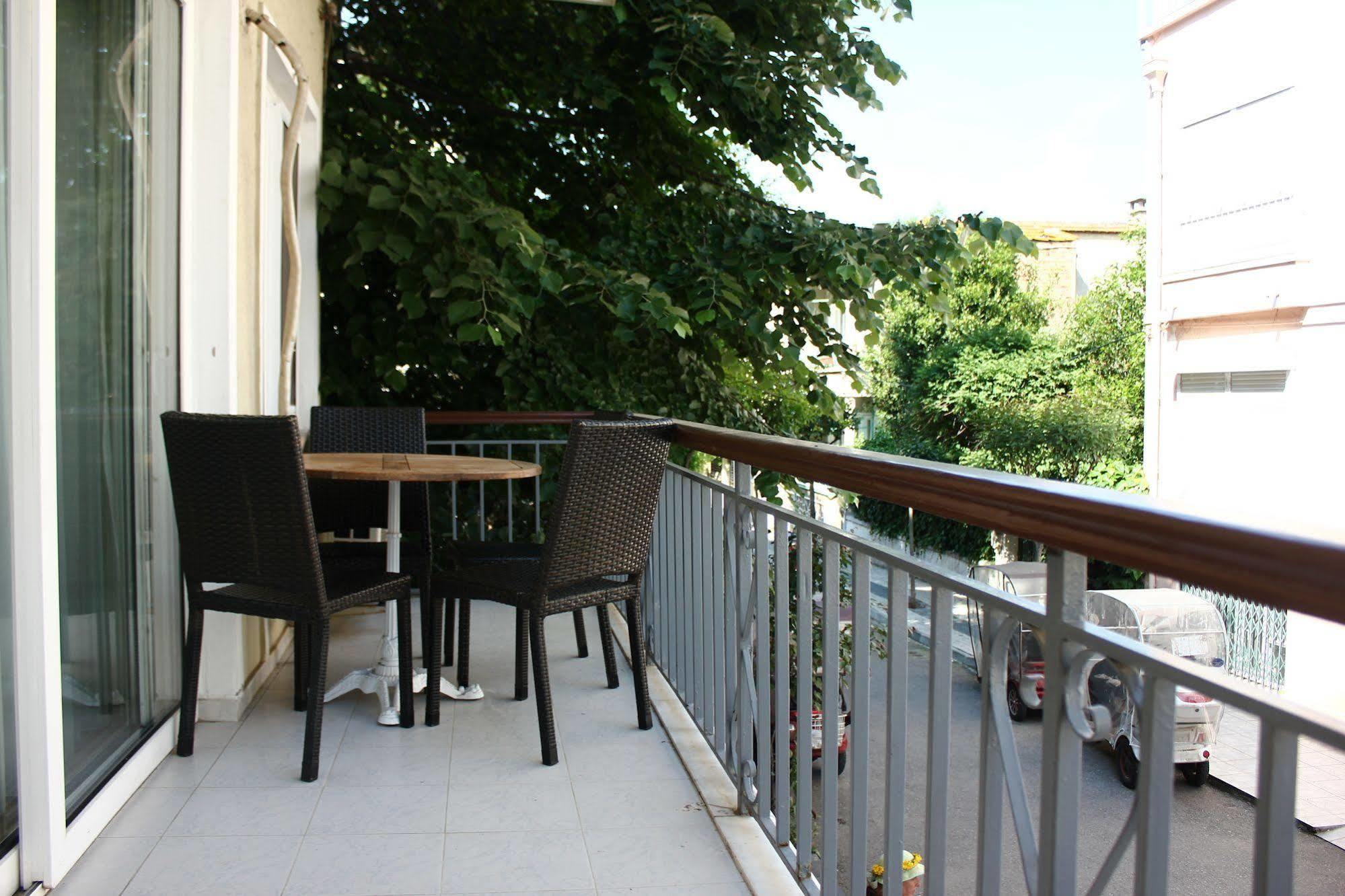 Bueyuekada Apart Hotel - Yeni Apart Adalar Extérieur photo