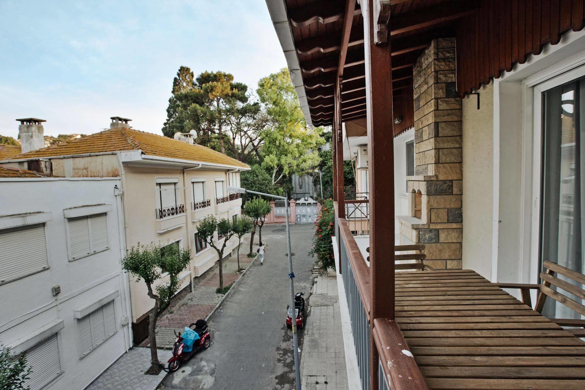 Bueyuekada Apart Hotel - Yeni Apart Adalar Extérieur photo